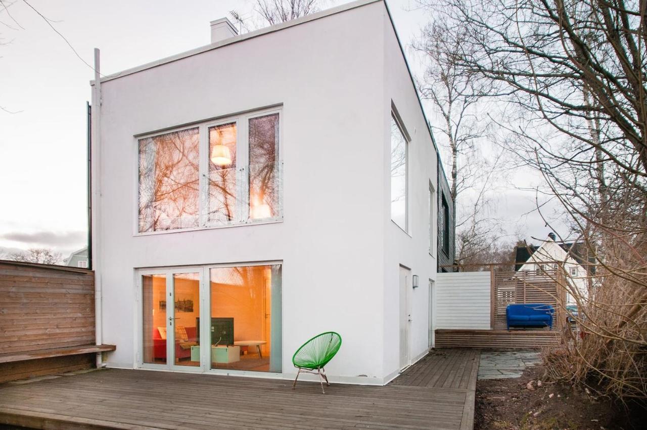 Villa Townhouse On Arlanda Stockholm Metro Line - Easy Checkin à Sollentuna Extérieur photo